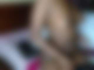 Exotic Smiles's Live Sex Cam Show