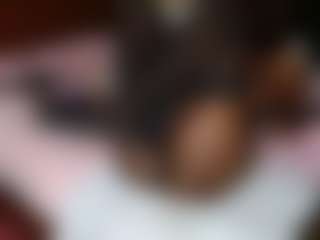 Live cam show with Exotic Smiles - Ebony Teen (18+) on fapnchat