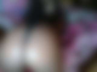 Exotic Smiles's Live Sex Cam Show