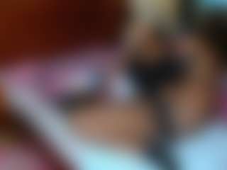 Exotic Smiles's Live Sex Cam Show