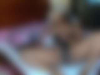 Exotic Smiles's Live Sex Cam Show