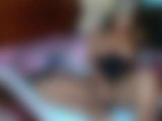 Exotic Smiles's Live Sex Cam Show