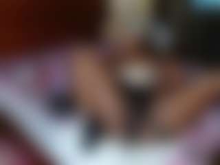 Exotic Smiles's Live Sex Cam Show