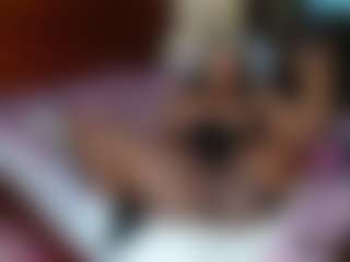 Exotic Smiles's Live Sex Cam Show