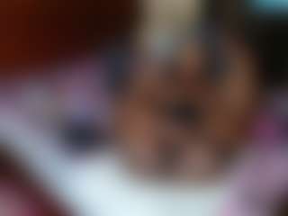 Exotic Smiles's Live Sex Cam Show