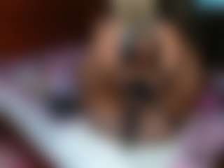 Exotic Smiles's Live Sex Cam Show