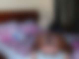 Exotic Smiles's Live Sex Cam Show