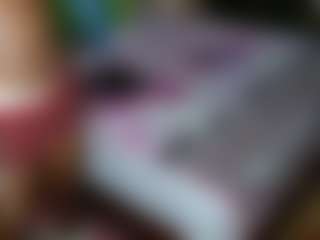 Exotic Smiles's Live Sex Cam Show