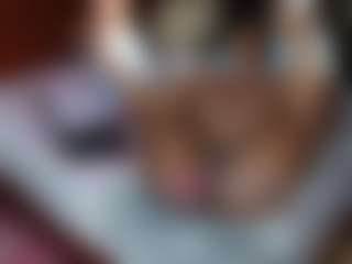 Exotic Smiles's Live Sex Cam Show