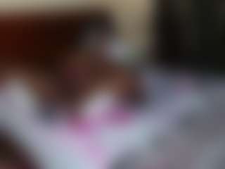Live cam show with Exotic Smiles - Ebony Amateur on Camming Site