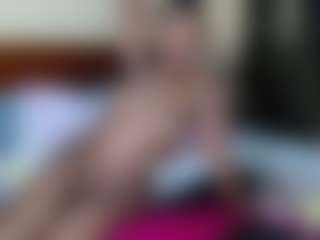 Exotic Smiles's Live Sex Cam Show
