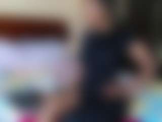 Exotic Smiles's Live Sex Cam Show