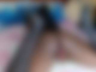 Exotic Smiles's Live Sex Cam Show