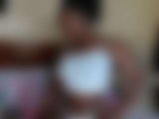 Live cam show with Exotic Smiles - Ebony Amateur on parknlotfishbdy