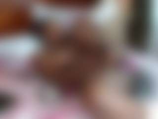 Exotic Smiles's Live Sex Cam Show