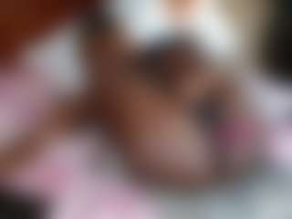 Exotic Smiles's Live Sex Cam Show