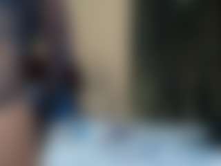 Exotic Smiles's Live Sex Cam Show