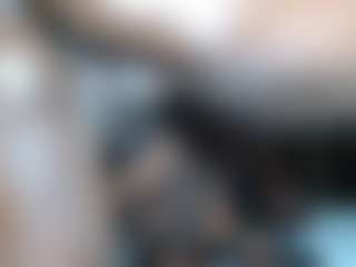 Live-Cam-Show mit Exotic Smiles - Brown Eyes auf Camsoda