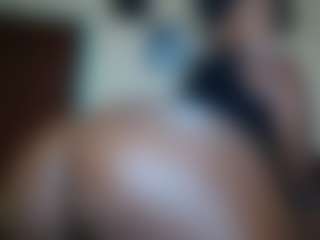 Exotic Smiles's Live Sex Cam Show