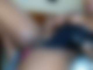 Exotic Smiles's Live Sex Cam Show