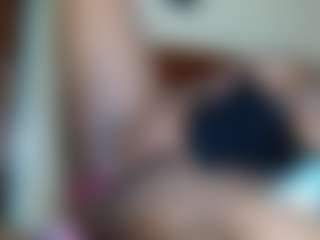 Exotic Smiles's Live Sex Cam Show