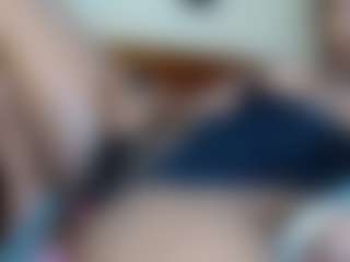 Exotic Smiles's Live Sex Cam Show