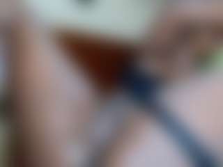 Exotic Smiles's Live Sex Cam Show