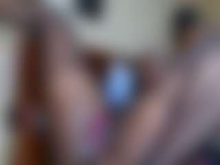 Exotic Smiles's Live Sex Cam Show