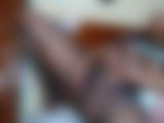 Exotic Smiles's Live Sex Cam Show