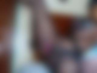 Exotic Smiles's Live Sex Cam Show