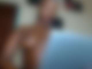 Exotic Smiles's Live Sex Cam Show