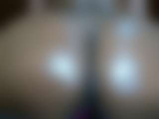 Exotic Smiles's Live Sex Cam Show