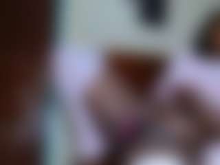 Exotic Smiles's Live Sex Cam Show