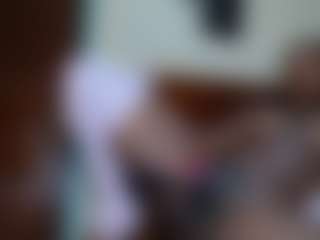 Exotic Smiles's Live Sex Cam Show