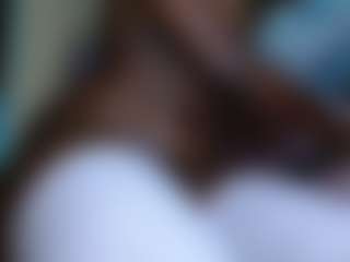 Exotic Smiles's Live Sex Cam Show