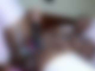 Exotic Smiles's Live Sex Cam Show