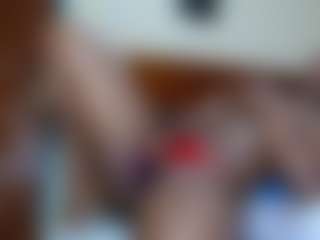 Exotic Smiles's Live Sex Cam Show