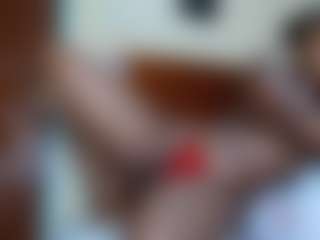 Spettacolo in cam dal vivo con Exotic Smiles - Brown Eyes Black su Camsoda