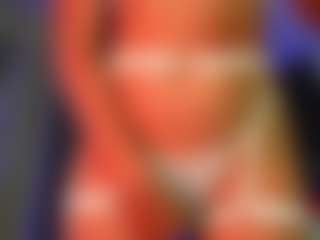 charlottee-4's Live Sex Cam Show