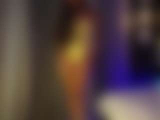 Live cam show with charlottee-4 - Average on Camsoda