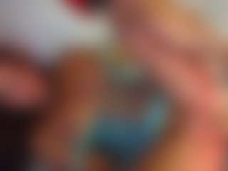 Live cam show with charlottee-4 - Average on Camsoda