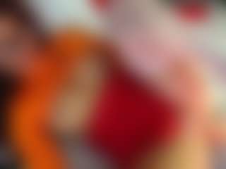 Live cam show with charlottee-4 - Double Penetration on Stripli.com