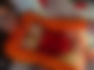 Live cam show with charlottee-4 - Average on Lustler