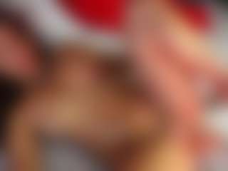 Live cam show with charlottee-4 - Double Penetration on CamSextacy
