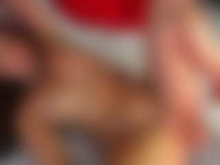 Live cam show with charlottee-4 - Sexy on Milf Play