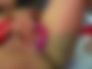 charlottee-4's Live Sex Cam Show