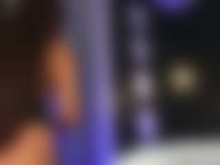 charlottee-4's Live Sex Cam Show
