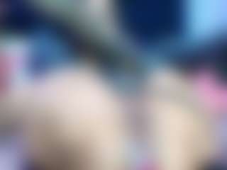 Live cam show with hannahot - Shaved on TeamSkeetLive