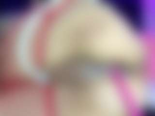 Live cam show with hannahot - Nipple Piercings on eurowanks.com