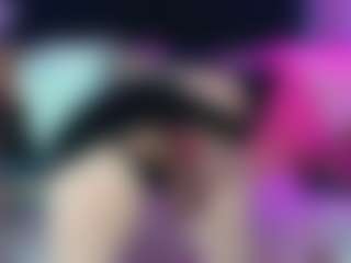 Live cam show with hannahot - Shaved on Hubzter Live